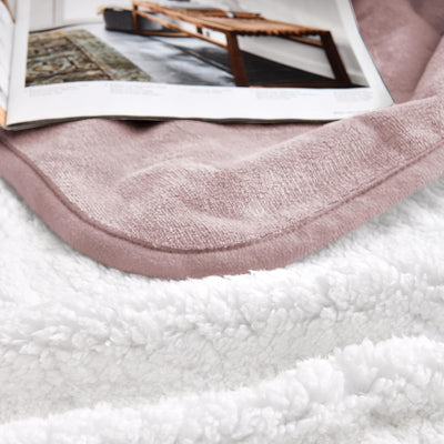 Waterproof Lovers' Blanket